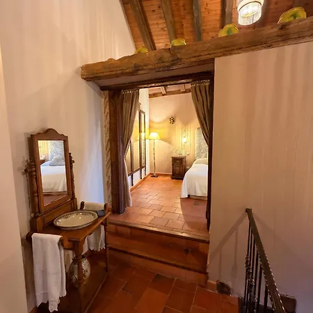 La Casona Del Molinero By Gaiarooms